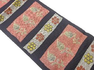 変わり横段に草花模様織出し名古屋帯